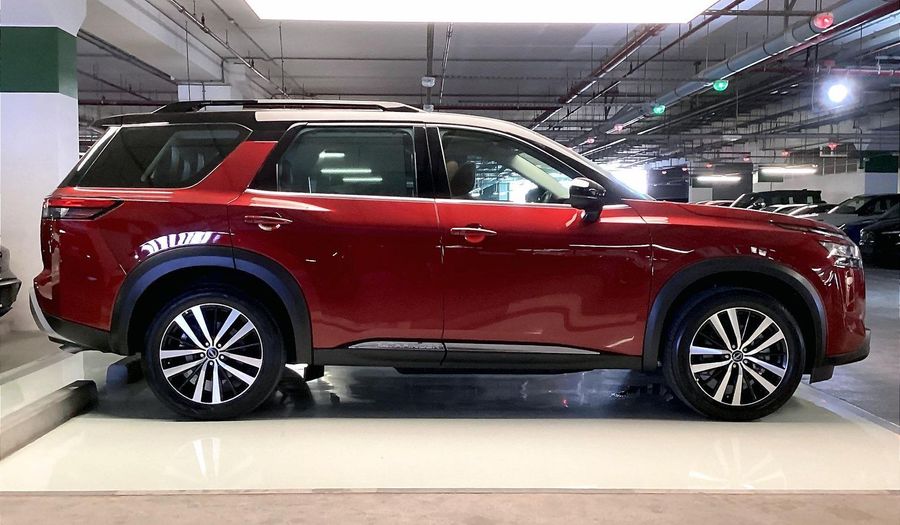 Nissan Pathfinder SL Suv 2024