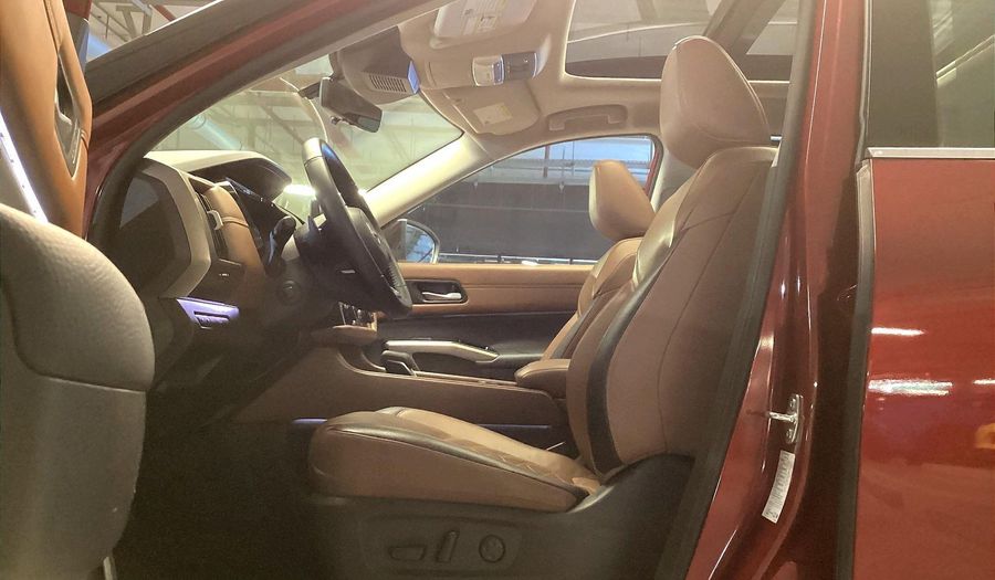 Nissan Pathfinder SL Suv 2024