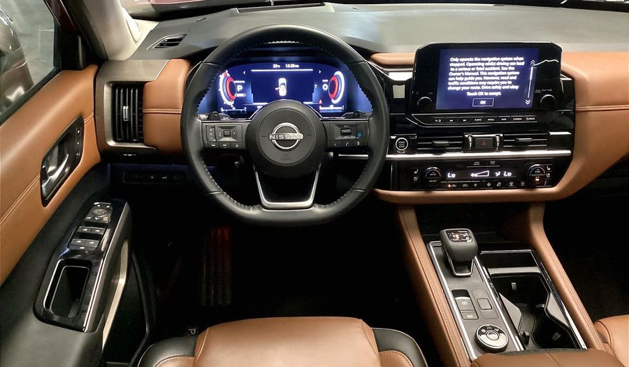 Nissan Pathfinder SL Suv 2024