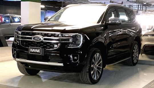 Ford • Everest
