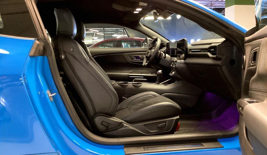 Ford Mustang 5.0 V8 DARK HORSE AUTO FASTBACK PREMIUM Coupe 2024