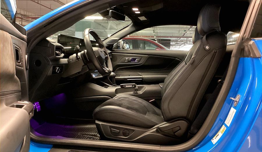 Ford Mustang 5.0 V8 DARK HORSE AUTO FASTBACK PREMIUM Coupe 2024