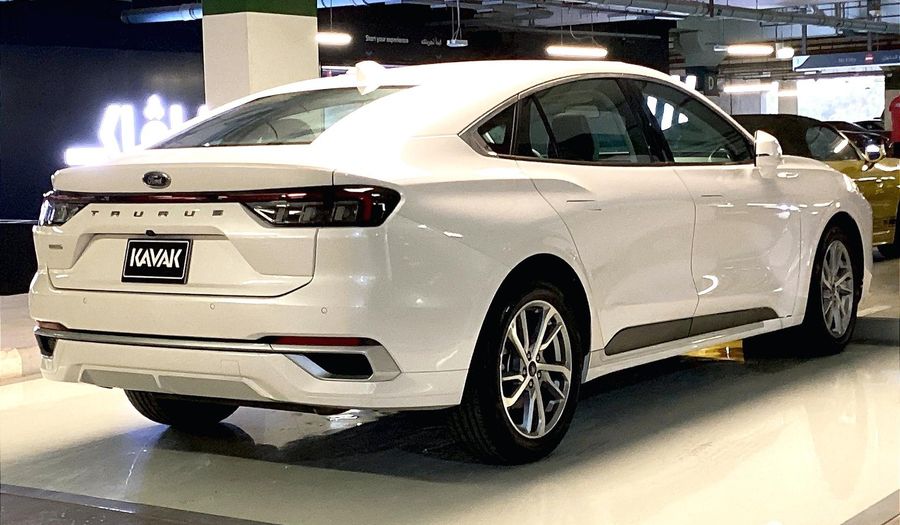 Ford Taurus 2.0 ECOBOOST V4 AMBIENTE AUTO Sedan 2024