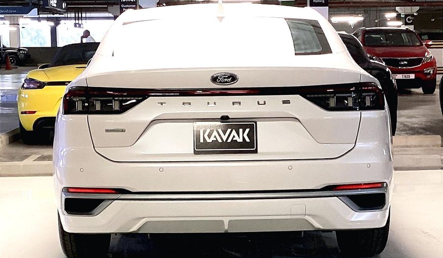 Ford Taurus 2.0 ECOBOOST V4 AMBIENTE AUTO Sedan 2024