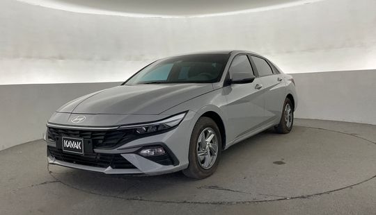 Hyundai • Elantra