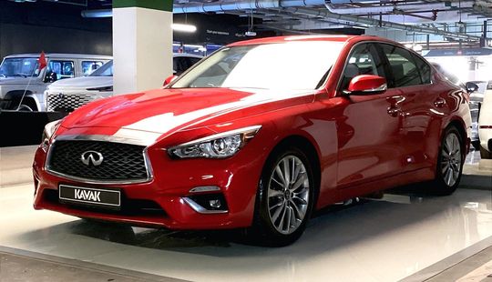 Infiniti • Q50