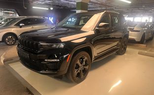 Jeep • Grand Cherokee