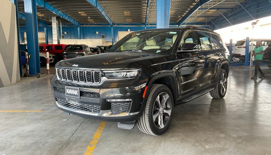 Jeep • Grand Cherokee