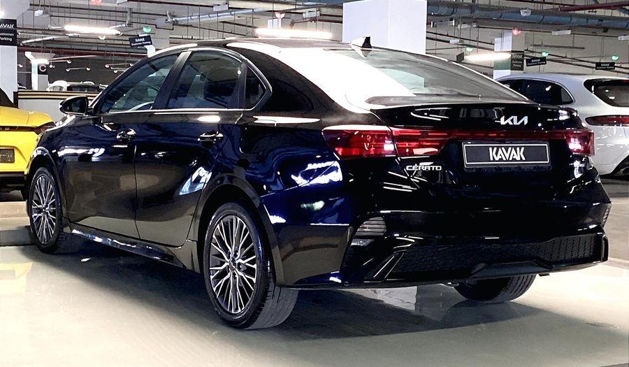 Kia Cerato GT LINE Sedan 2024