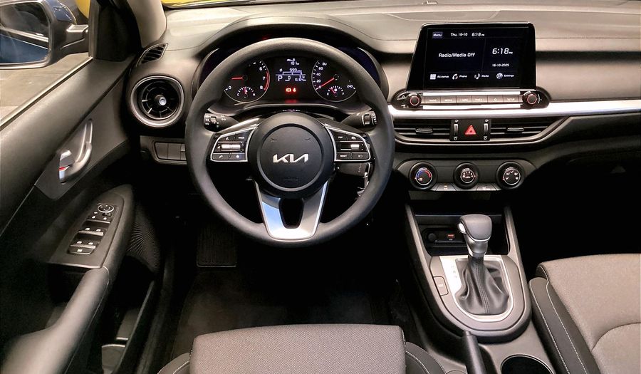 Kia Cerato EX Sedan 2024