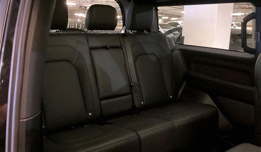 Land Rover Defender P400 90 HSE Suv 2024