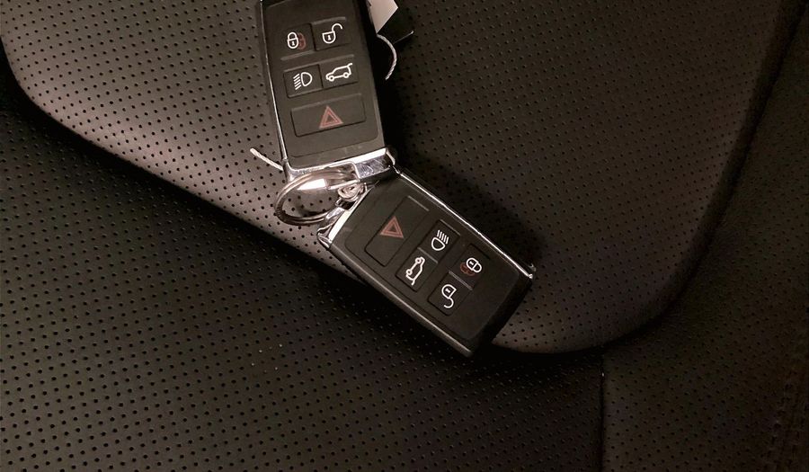 Land Rover Defender P400 90 HSE Suv 2024