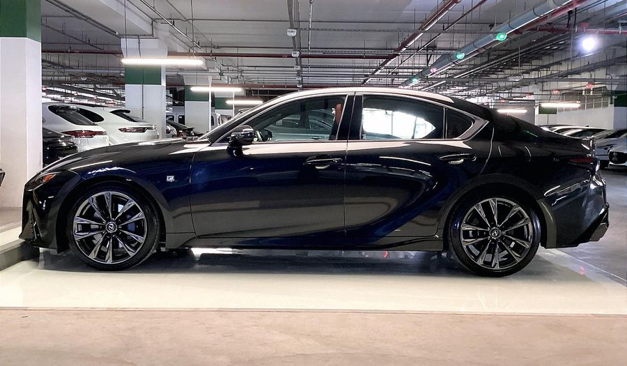 Lexus Is350 F SPORT PLATINUM Sedan 2024