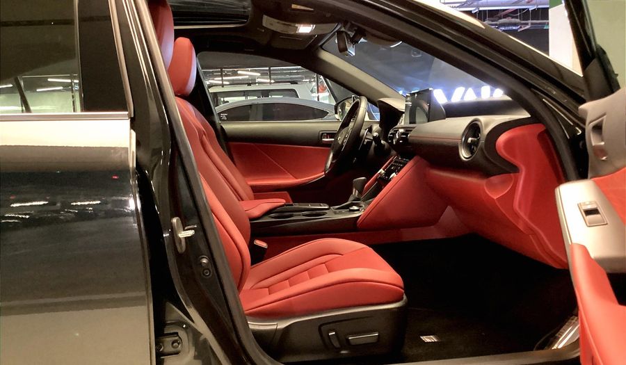 Lexus Is350 F SPORT PLATINUM Sedan 2024