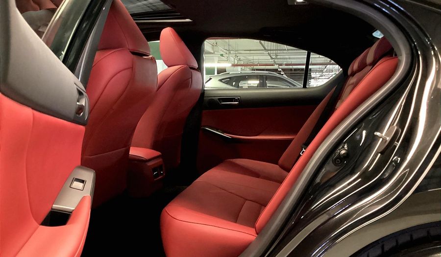Lexus Is350 F SPORT PLATINUM Sedan 2024