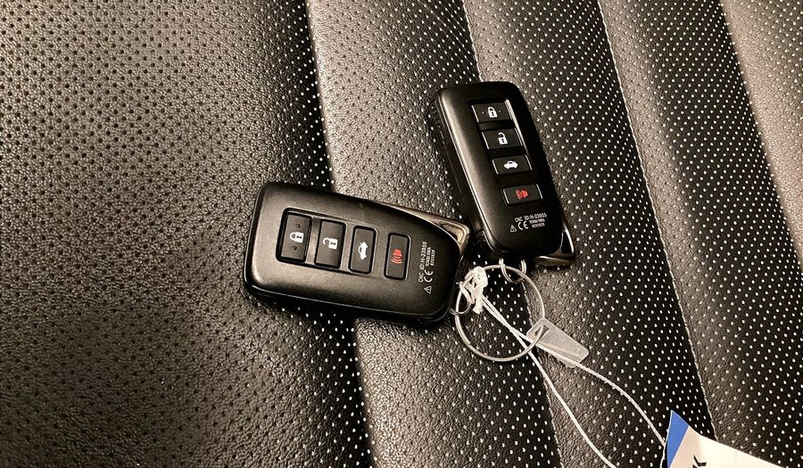 Lexus Is350 F SPORT PLATINUM Sedan 2024