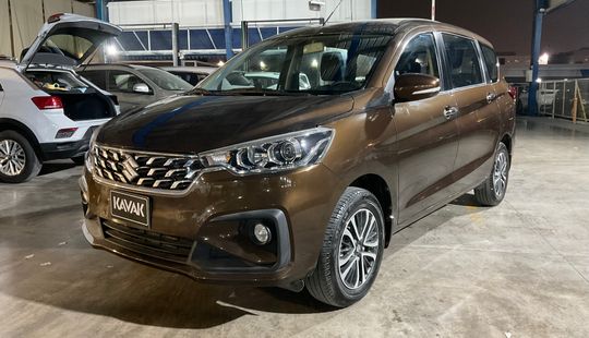 Suzuki • Ertiga