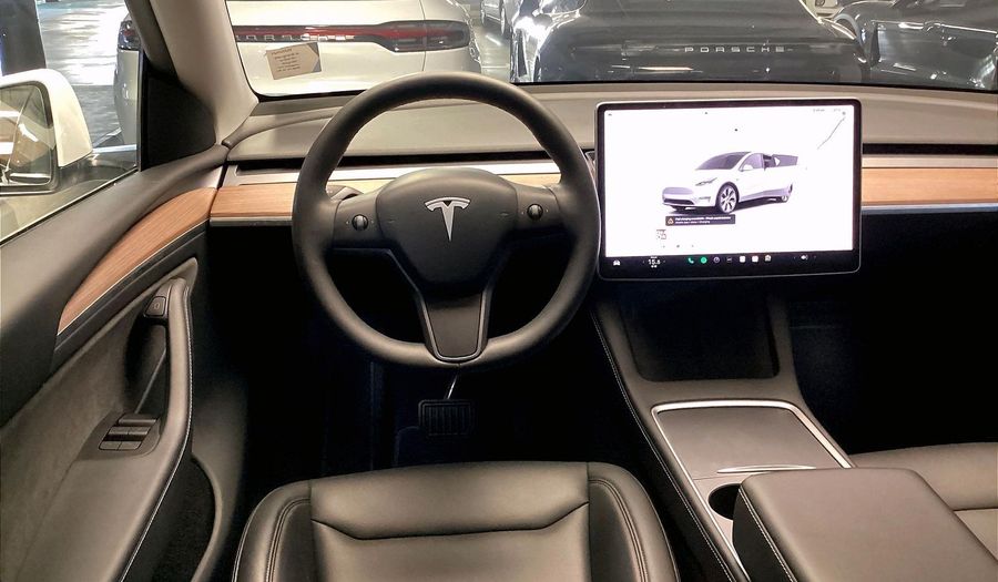 Tesla Model Y LONG RANGE (DUAL MOTOR) Suv 2024