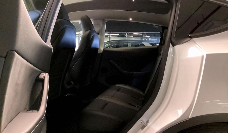 Tesla Model Y LONG RANGE (DUAL MOTOR) Suv 2024