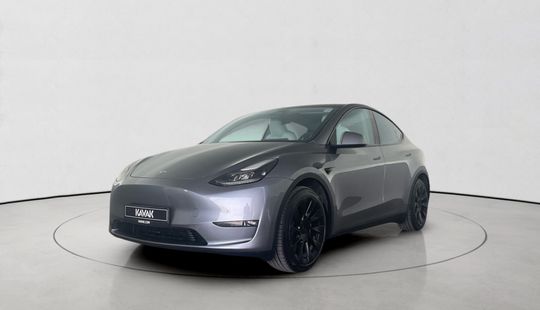 Tesla • Model Y
