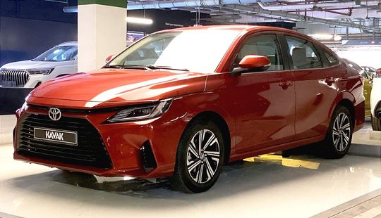 Toyota • Yaris