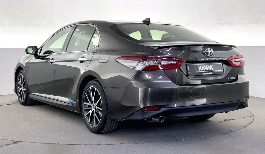 Toyota Camry 2.5 LIMITED HYBRID E-CVT Sedan 2024