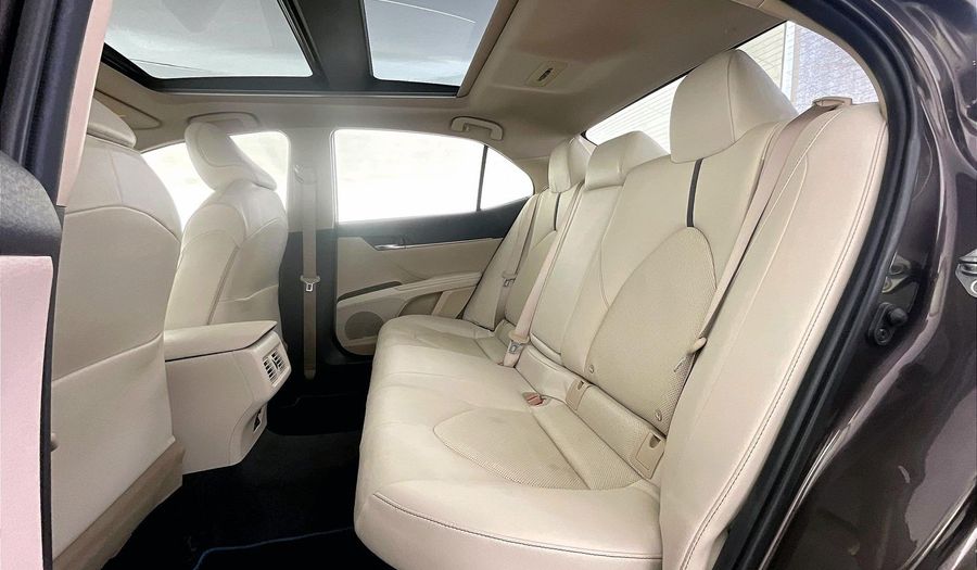 Toyota Camry 2.5 LIMITED HYBRID E-CVT Sedan 2024