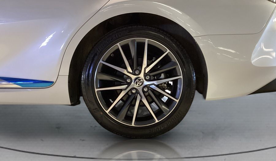 Toyota Camry 2.5 LIMITED HYBRID E-CVT Sedan 2024