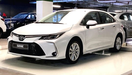 Toyota • Corolla