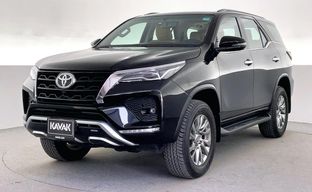 Toyota • Fortuner