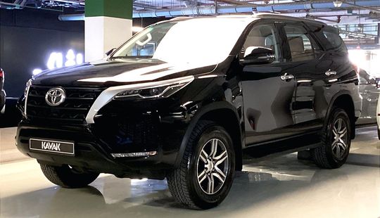 Toyota • Fortuner
