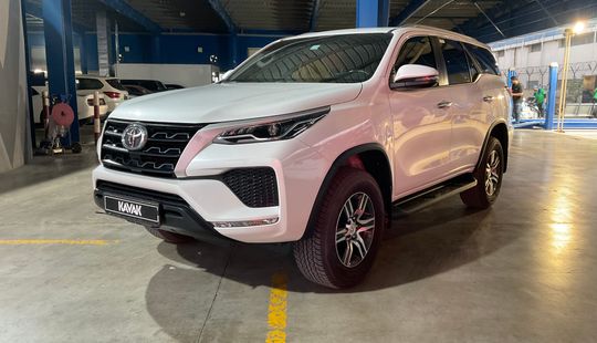 Toyota • Fortuner