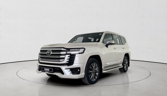 Toyota • Land Cruiser