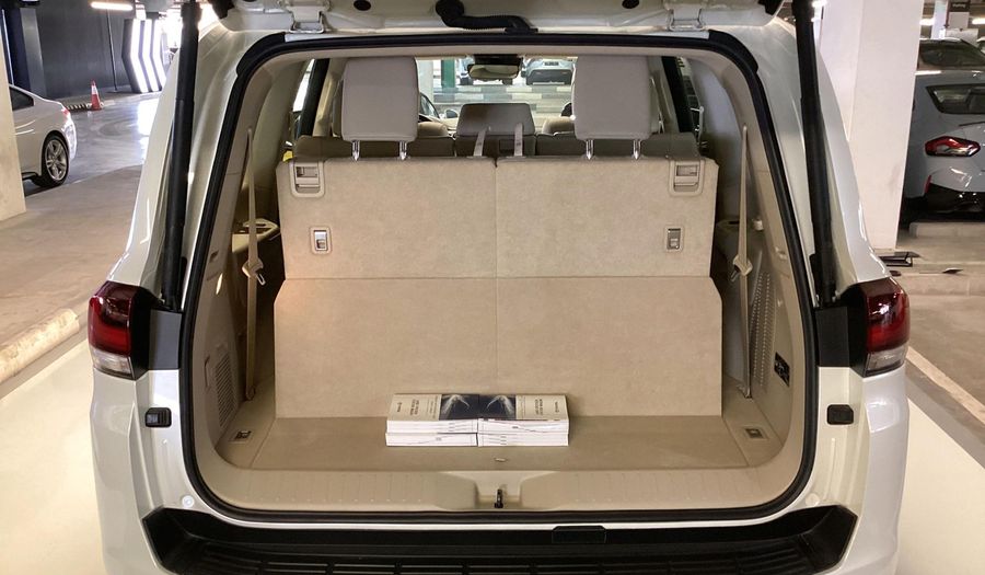 Toyota Land Cruiser GXR Suv 2024