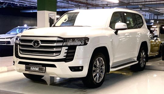 Toyota • Land Cruiser