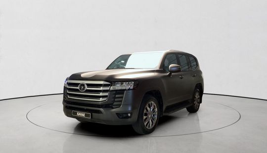 Toyota • Land Cruiser