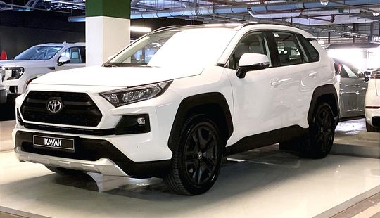 Toyota • RAV4