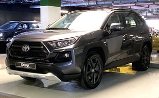 Toyota • RAV4