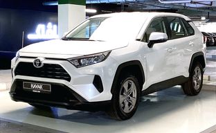 Toyota • RAV4