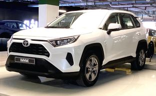 Toyota • RAV4