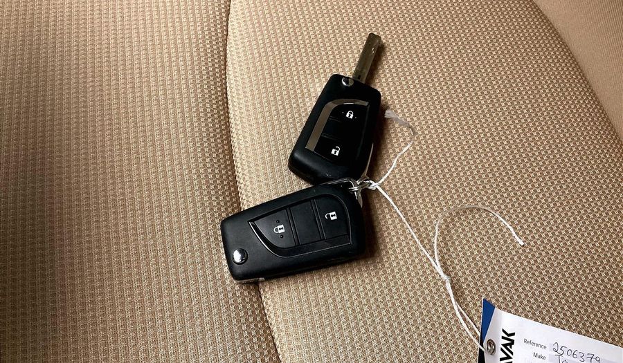 Toyota Rav4 EX Suv 2024