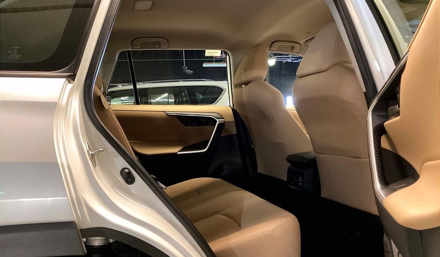 Toyota Rav4 EX Suv 2024