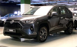 Toyota • RAV4