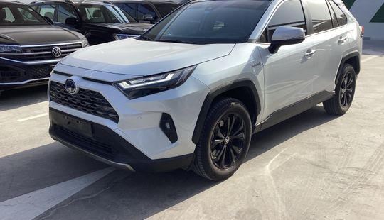 Toyota • RAV4