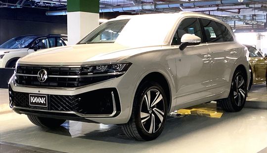 Volkswagen • Touareg