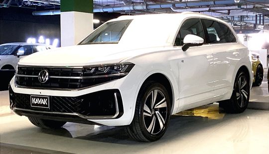 Volkswagen • Touareg