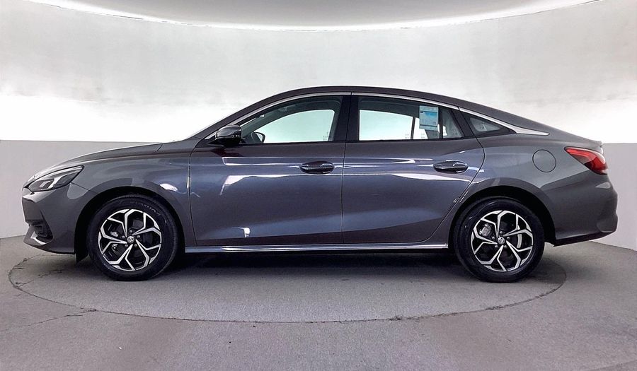 Mg Gt STANDARD Sedan 2025