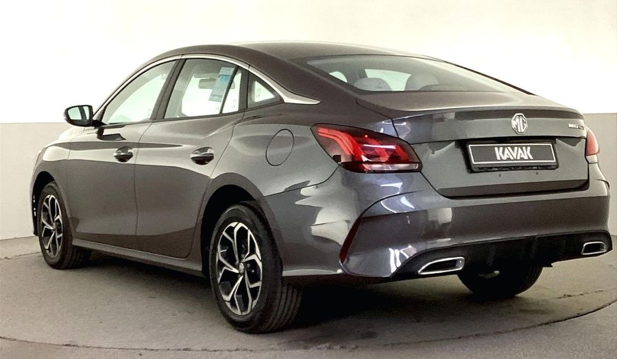 Mg Gt STANDARD Sedan 2025