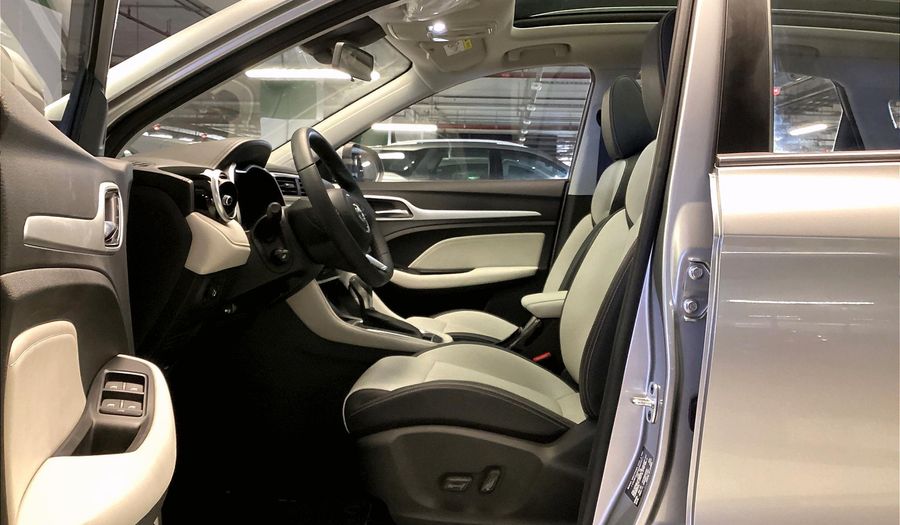 Mg Zs LUXURY Suv 2025