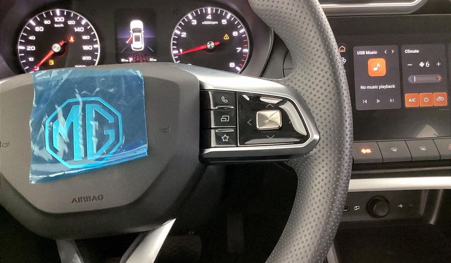 Mg Zs 1.5 STD AUTO Suv 2025